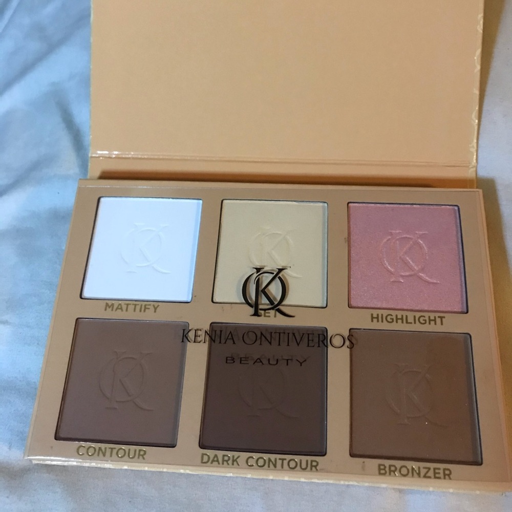 Kenia Ontiveros Beauty face kit